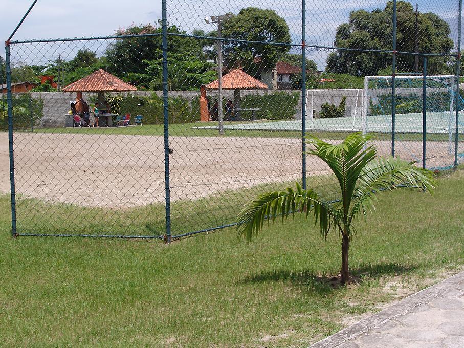 Kitinete Em Matinhos Com Piscina Vila Exterior foto